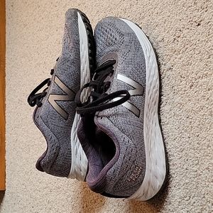 New Balance Fresh Foam Arishi women sz 8